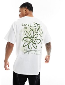 ASOS DESIGN - T-shirt oversize bianca con stampa di fiori sul retro-Bianco