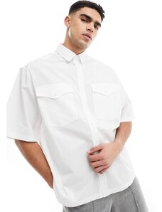 ASOS DESIGN - Camicia oversize squadrata a mezze maniche bianca con tasche grandi-Bianco