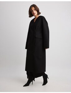 NA-KD - Cappotto nero elegante con maniche arrotondate