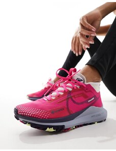 Nike Running - React Pegasus Trail 4 Gore-Tex - Sneakers rosa fierce e grigio
