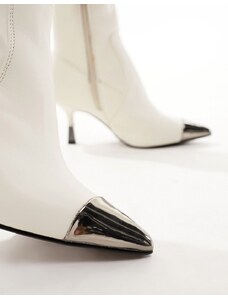 River Island - Stivali a calza aderenti color crema con puntale-Bianco