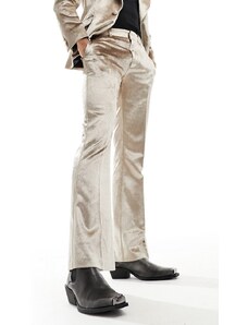ASOS DESIGN - Pantaloni da abito a zampa in velluto color oro goffrato