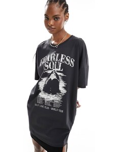 Only - T-shirt nero slavato oversize con stampa “Fearless Soul”