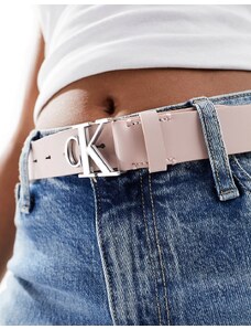 Calvin Klein Jeans - Cintura da 30 mm in pelle rosa chiaro con monogramma