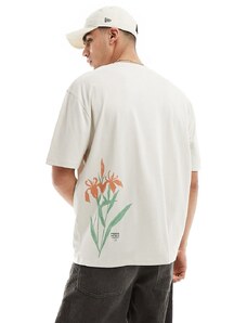 ASOS DESIGN - T-shirt oversize beige con stampa di fiori sul lato-Neutro