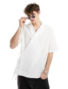 ASOS DESIGN - Camicia vestibilità comoda bianca con allacciatura laterale e colletto a rever-Bianco