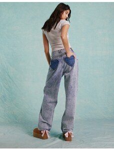 Miss Selfridge - Jeans ampi lavaggio acido con tasche a cuore-Blu
