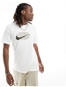 Nike - T-shirt con logo Nike bianca-Bianco