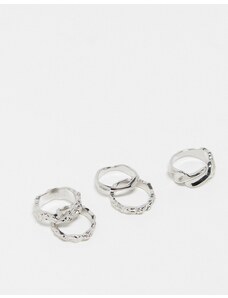 ASOS DESIGN - Confezione da 5 anelli con design misti effetto metallo fuso argentati-Argento