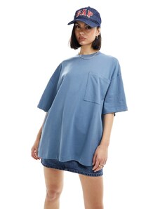 ASOS DESIGN - T-shirt boyfriend blu Cina con tasca