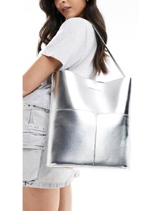 ASOS DESIGN - Maxi borsa argento doppiata con tasche