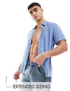 ASOS DESIGN - Camicia a maniche corte vestibilità classica blu polvere in viscosa