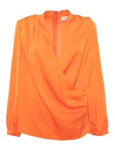Calvin Klein Blusa arancione con ampio scollo a V