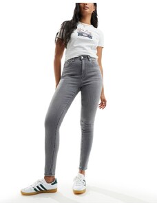 ASOS DESIGN - Ultimate - Jeans skinny grigi-Grigio