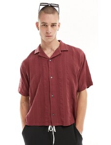 Abercrombie & Fitch - Camicia comoda a maniche corte bordeaux taglio corto-Rosso
