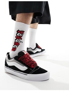 Vans - Knu Skool - Sneakers nere e bianche con lacci rossi-Nero