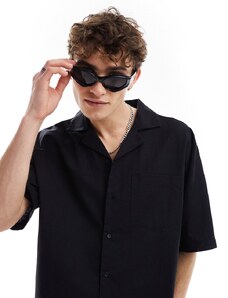 ASOS DESIGN - Occhiali da sole a mascherina neri con dettaglio avvolgente-Nero