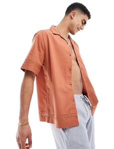 ASOS DESIGN - Camicia comoda testurizzata arancione con rever