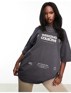 ASOS Weekend Collective - T-shirt oversize color antracite con grafica-Grigio