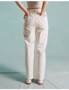 Miss Selfridge - Jeans dritti écru con tasca a forma di cuore-Bianco