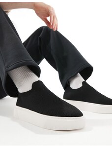 ASOS DESIGN - Sneakers in maglia con suola spessa-Nero