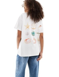 ASOS DESIGN - T-shirt oversize avorio con grafica di conchiglia-Bianco