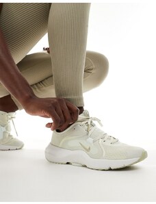Nike Training - In-Season TR 13 - Sneakers premium color bianco sporco e oro