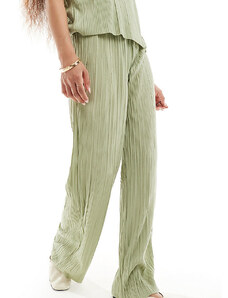 Vero Moda Petite - Pantaloni plissé con fondo ampio kaki in coordinato-Verde