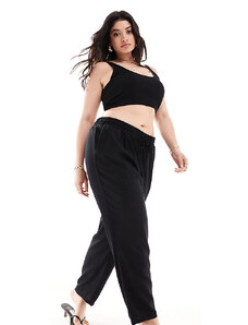Vero Moda Curve - Pantaloni affusolati in misto lino neri in coordinato-Nero