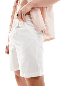 ASOS DESIGN - Pantaloncini lunghezza standard bianchi in lino con pieghe e vita fissa-Bianco