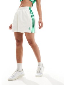 adidas Originals - Pantaloncini in spugna bianco sporco e verde