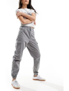 New Look - Pantaloni cargo grigi con fondo elasticizzato-Grigio