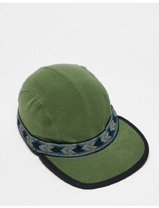 Kavu - Cappellino in pile verde con cinturino