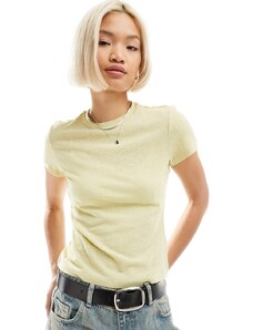 Weekday - T-shirt aderente in misto lino giallo polvere