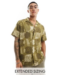 ASOS DESIGN - Camicia comoda con rever e stampa timbri effetto vintage-Verde