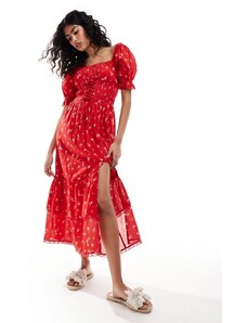 Miss Selfridge - Vestito lungo a balze con dettaglio a corsetto rosso con stampa di rose