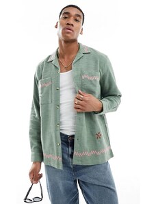 ASOS DESIGN - Camicia testurizzata comoda con ricamo floreale e rever-Verde