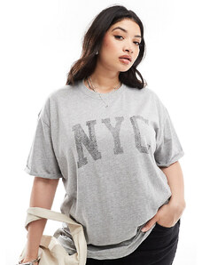 In The Style Plus x Perrie Sian - T-shirt grigia con logo NYC-Grigio