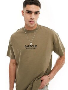 Barbour International - Formula - T-shirt oversize kaki - In esclusiva per ASOS-Verde