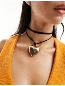 Kaiia - Collana con pendente a cuore color oro