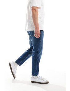 ASOS DESIGN - Jeans rigidi classici lavaggio blu medio con pannelli