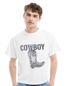 Reclaimed Vintage - T-shirt oversize bianca con cowboy-Bianco