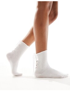 Monki - Calzini alla caviglia bianchi con fiocco sul retro-Bianco
