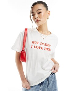 In The Style - T-shirt bianca con scritta "Daddy I Love Her"-Bianco