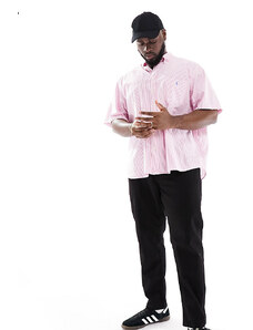 Polo Ralph Lauren Big & Tall - Icon - Camicia a maniche corte in seersucker rosa e bianca a righe vestibilità classica oversize con logo a icona