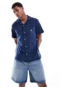 Polo Ralph Lauren - Icon - Camicia a maniche corte in spugna leggera di cotone blu navy con rever e logo sulla tasca