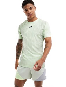 adidas performance adidas - Tennis Airchill Pro Freelift - T-shirt verde