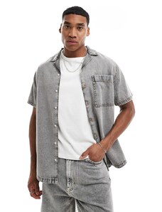 ASOS DESIGN - Camicia comoda in denim grigio slavato con rever