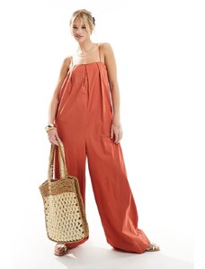 ASOS DESIGN - Tuta jumpsuit a fondo ampio color arancione brunito con scollo squadrato e pieghe