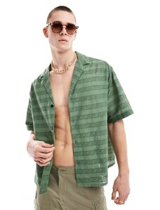 ASOS DESIGN - Camicia squadrata oversize a maniche corte verde scuro con dettagli in pizzo e colletto a rever